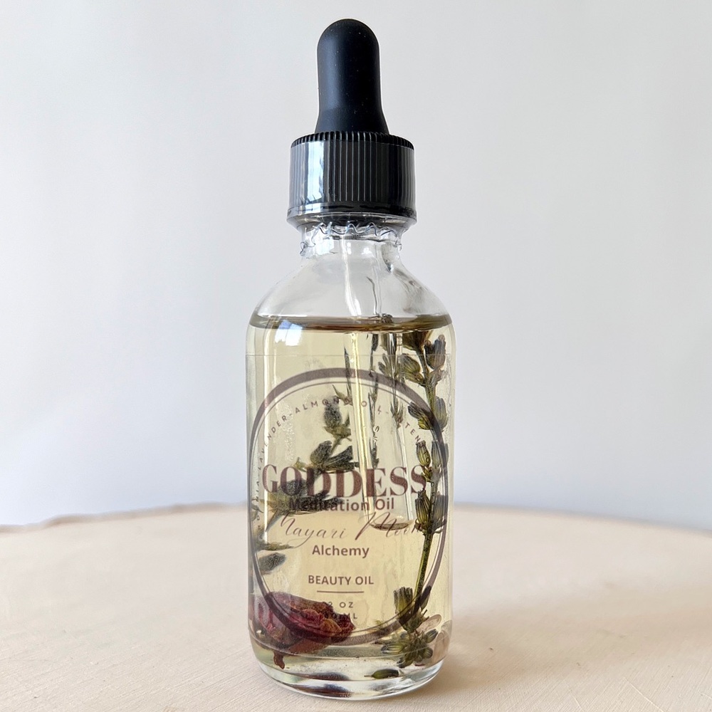 Goddess Meditation Beauty Oil 2 oz by Mayari Moon Alchemy